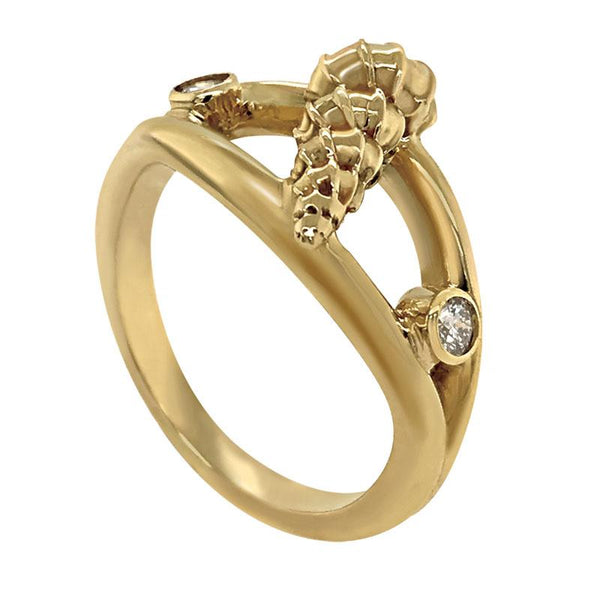 04 April "Birthshell" 14k Yellow Gold Ring: The Wentletrap with Diamonds