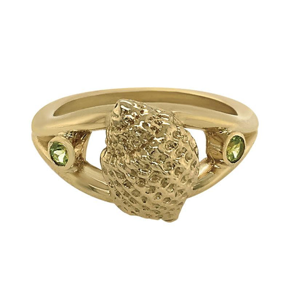 08 August "Birthshell" 14k Yellow Gold Ring: The Nutmeg Shell with Peridots